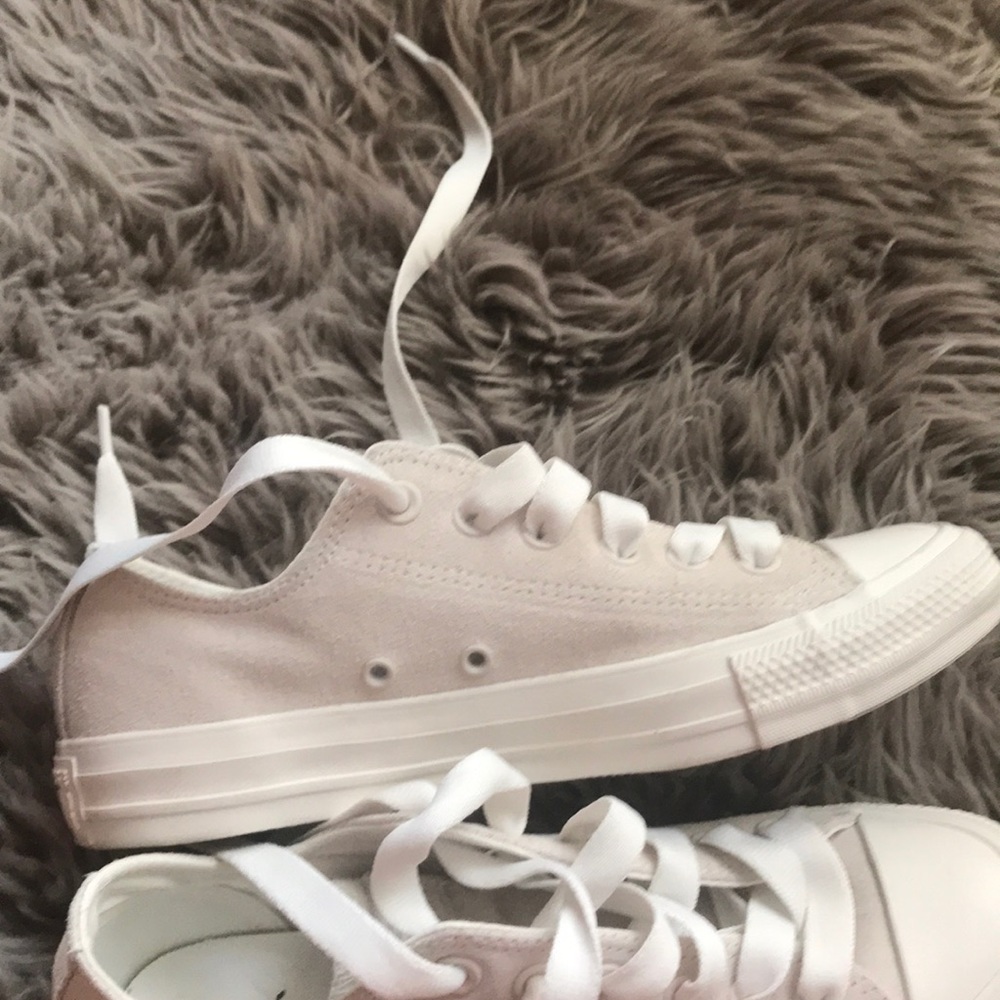 Like new suede converse - Picture 6 of 6